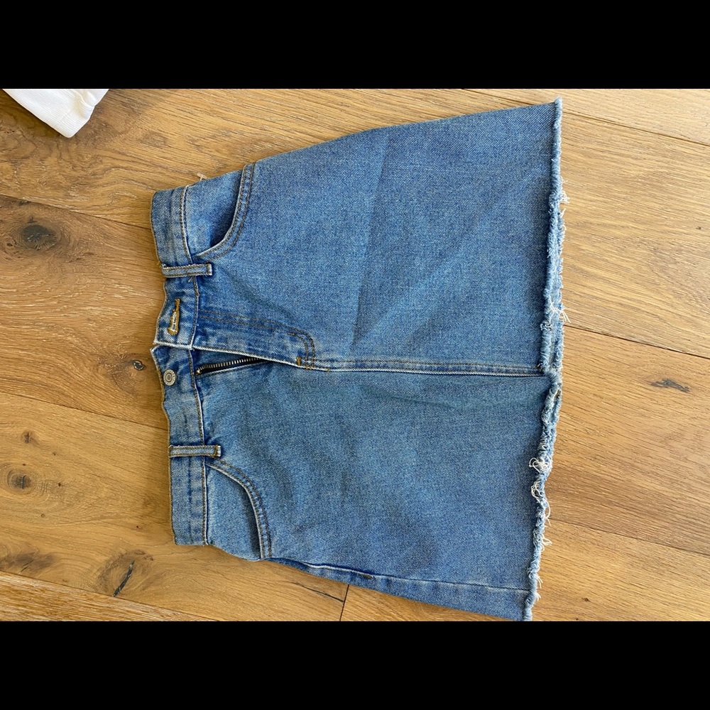 Brandy Melville denim skirt